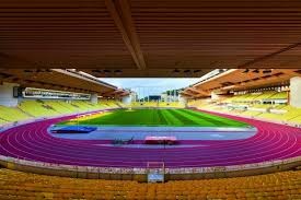 35岁的兰帕德远赴美国。