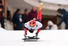 解约金6000万欧！每体：皇马想签19岁后卫怀森，后者给出积极回应